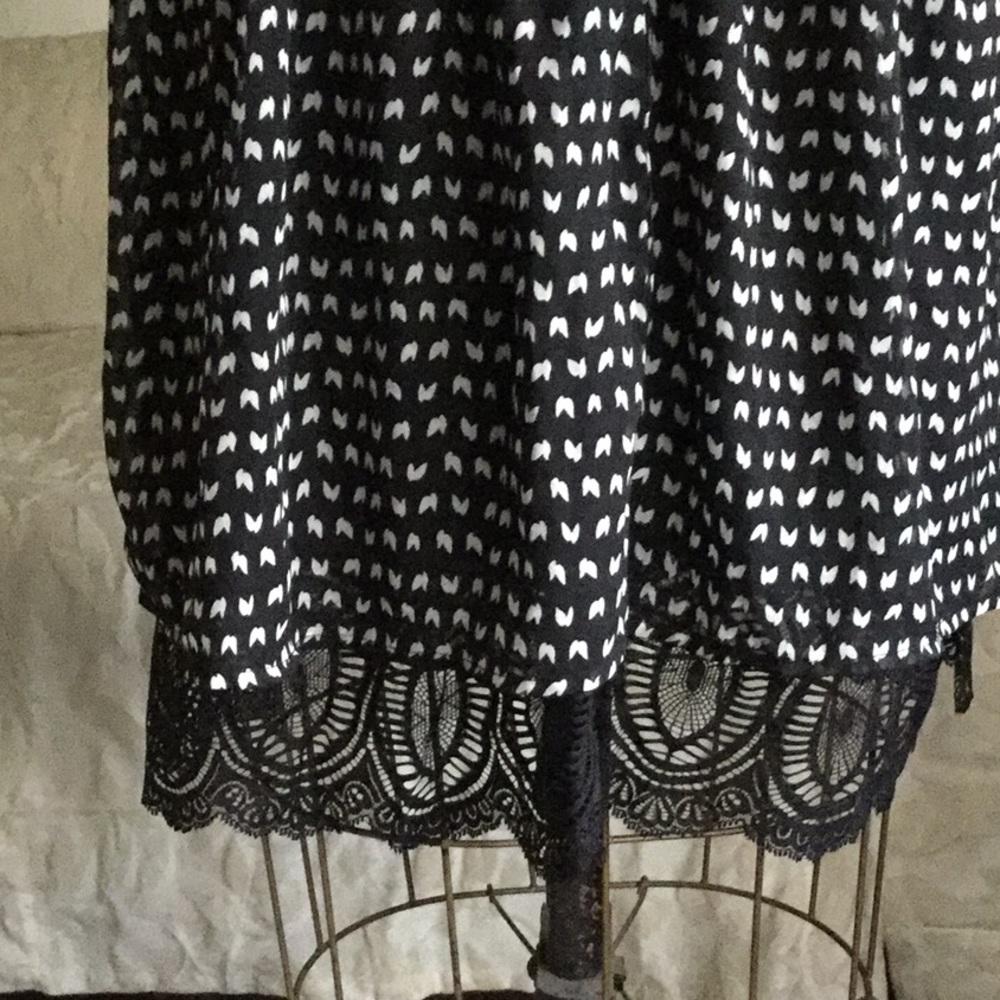 Cute coverall dress - Picture 3 of 4